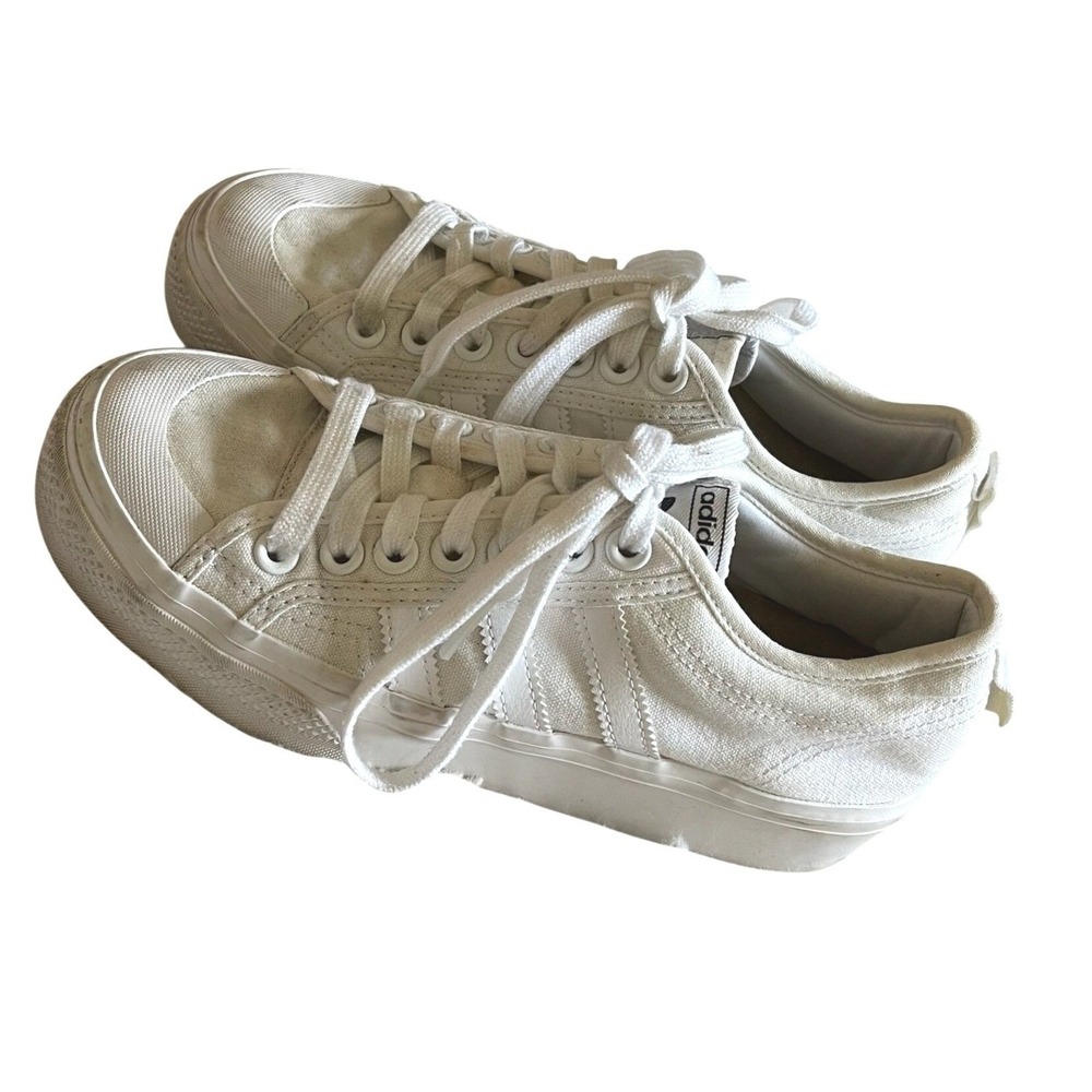 Adidas Nizza Platform White Canvas Low Top Sneakers Womens 8 GV7659
